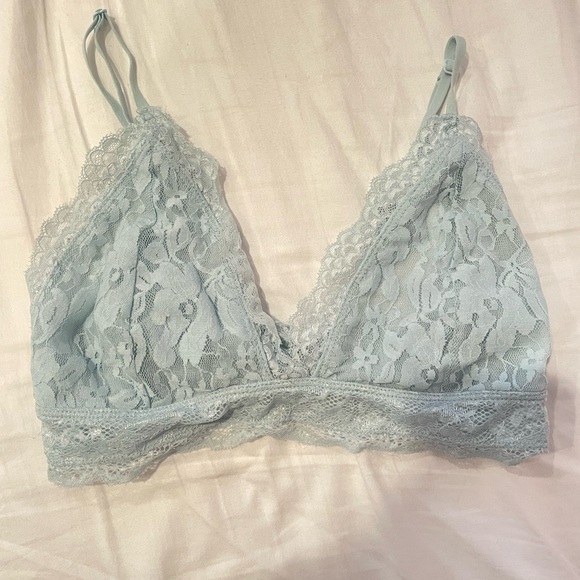 Bralette - Picture 2 of 5